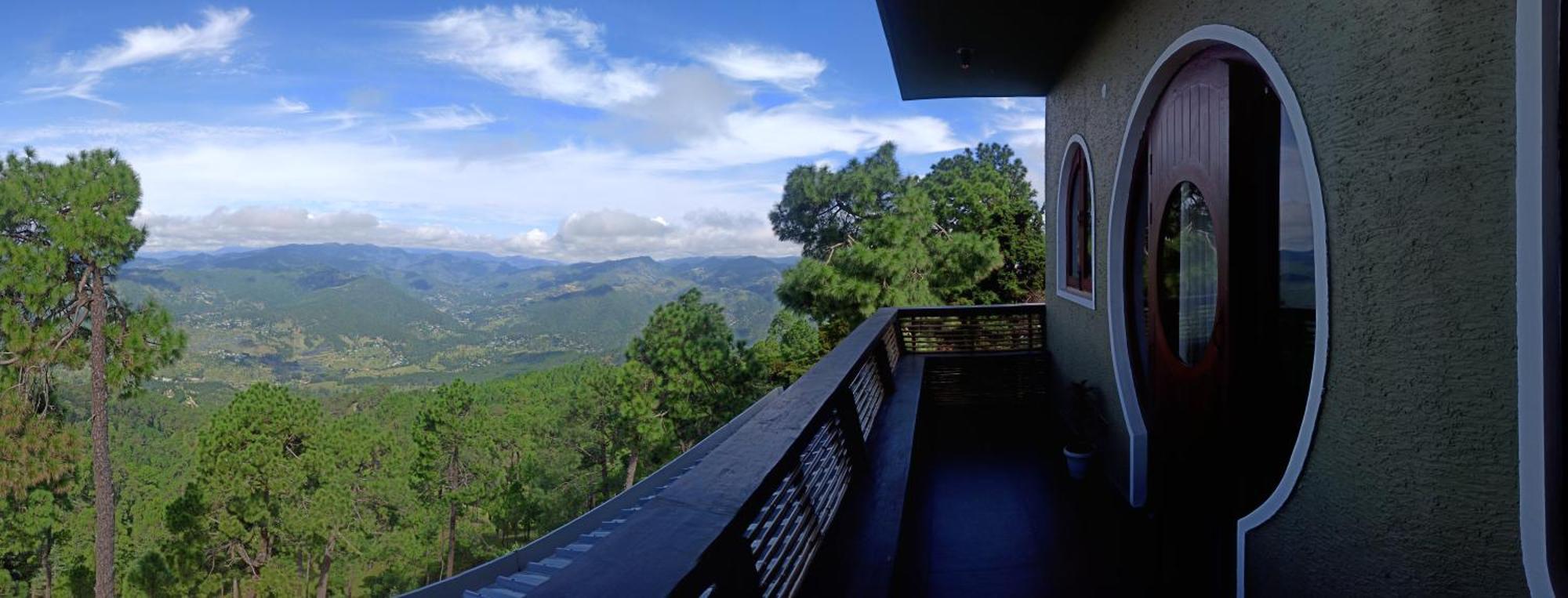 Himalayan Hobbit House Hotel Almora Eksteriør billede